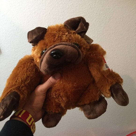 Kisses Valentines Dog Plush - Picture 3 of 10